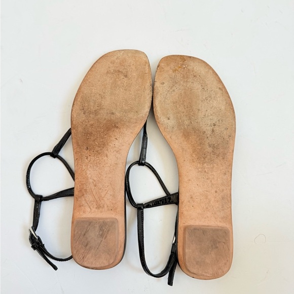 Prada Black Patent Leather open square toe flat thong sandals EU 37 - Picture 9 of 11